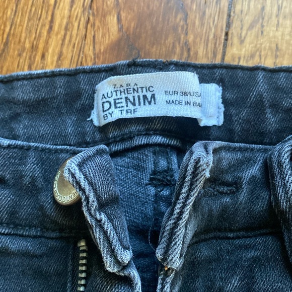 Zara jeans - Picture 3 of 4